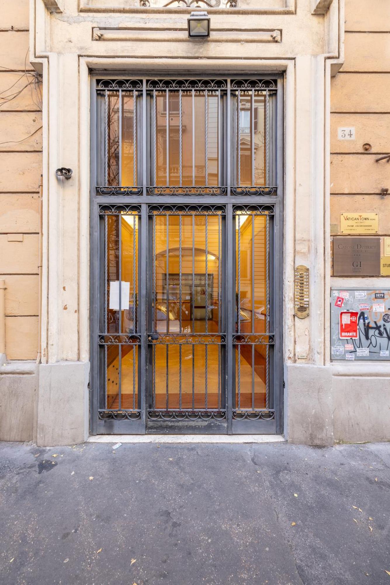 Charming Vatican Apartment Rome Exterior photo